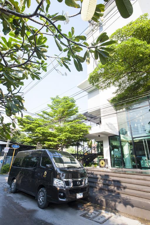 Marigold Sukhumvit Hotel Bangkok Buitenkant foto